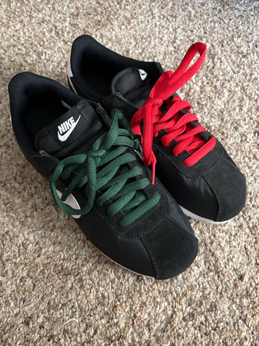 Nike Kids Black Sneakers with Red & Green Laces